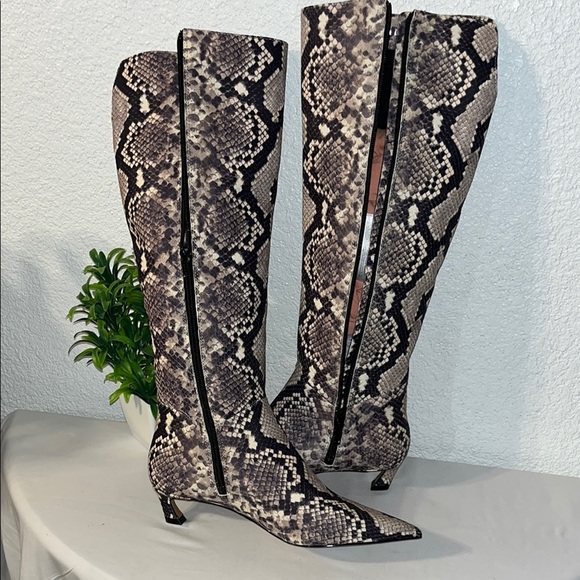 Gianni Bini Gray and Cream Over the Knee Boots - Picture 3 of 15